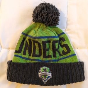 Seattle Sounders pom beanie